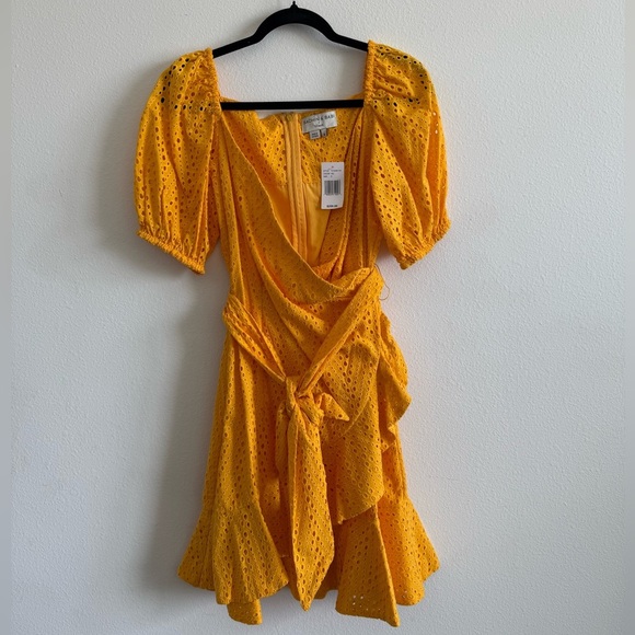 NWT Sachin & Babi Yellow Eyelet Ruffled Hem Belted Puff Sleeves Dress - Picture 2 of 6